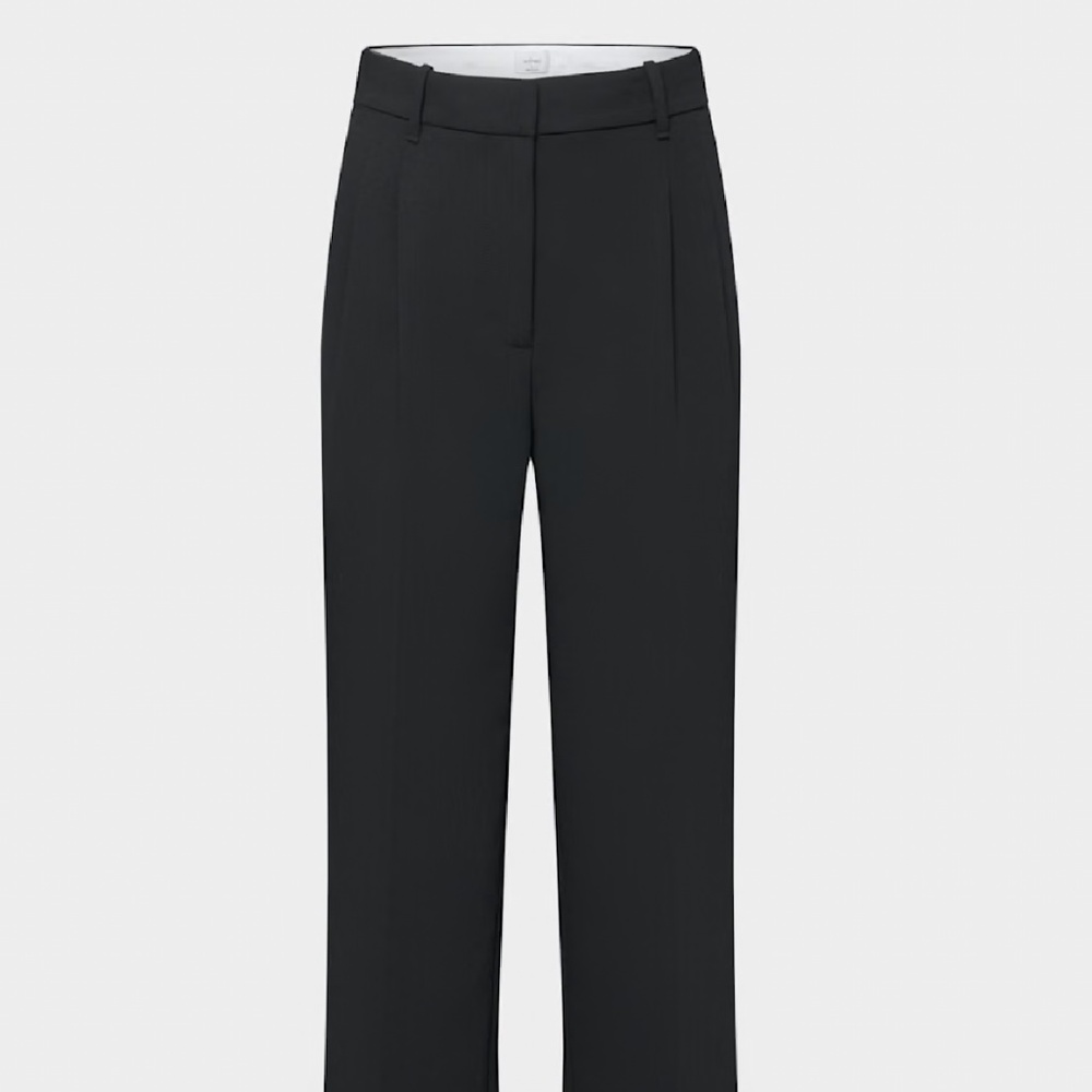 Aritzia effortless pants